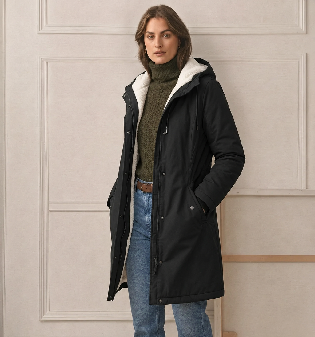 Parka déperlante à capuchon doublée en sherpa