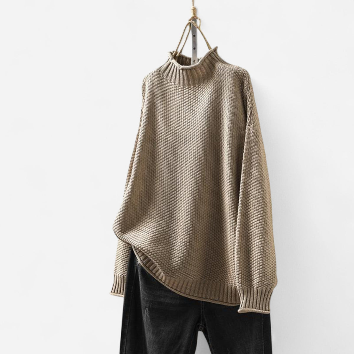 Chandail col roulé oversize en gros tricot