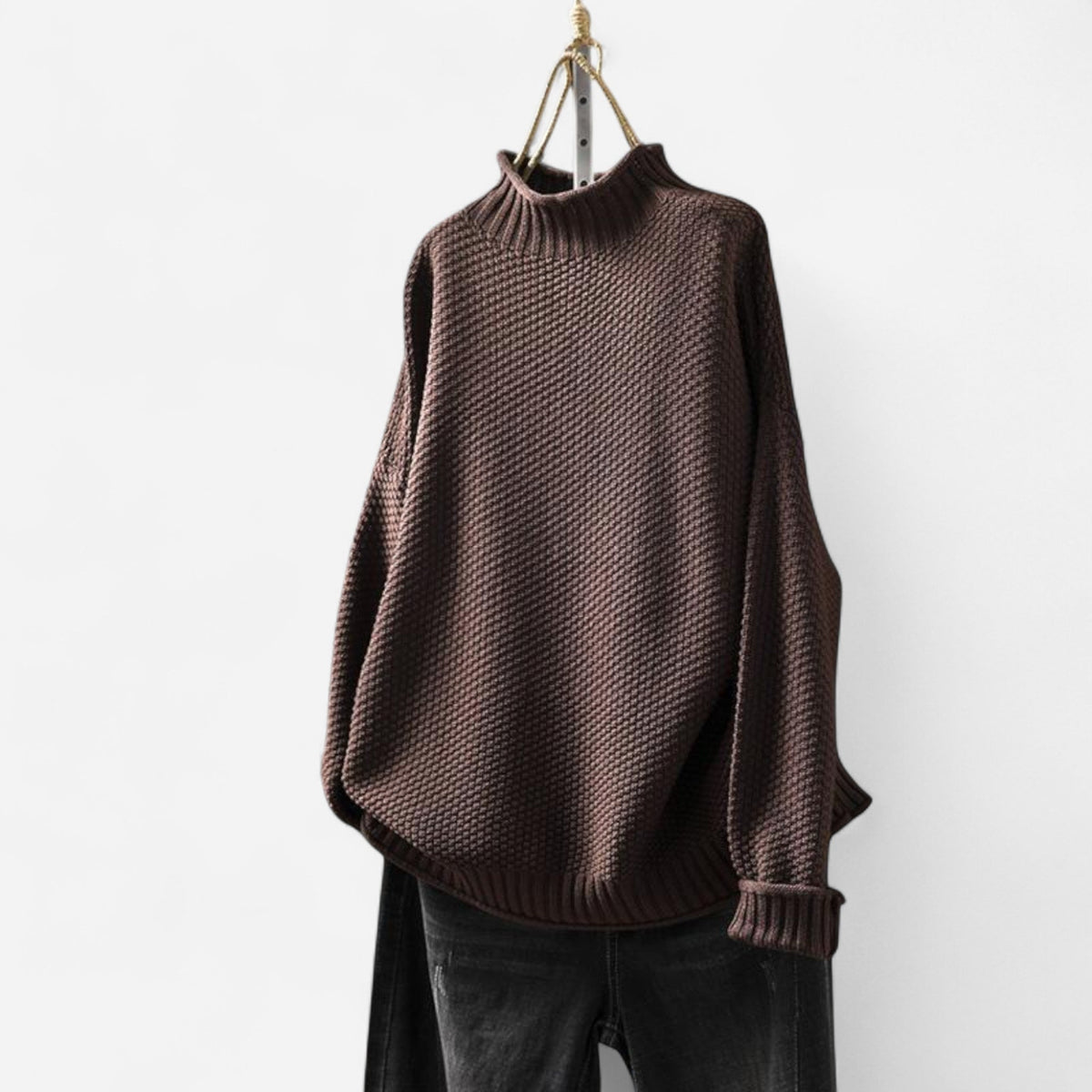 Chandail col roulé oversize en gros tricot