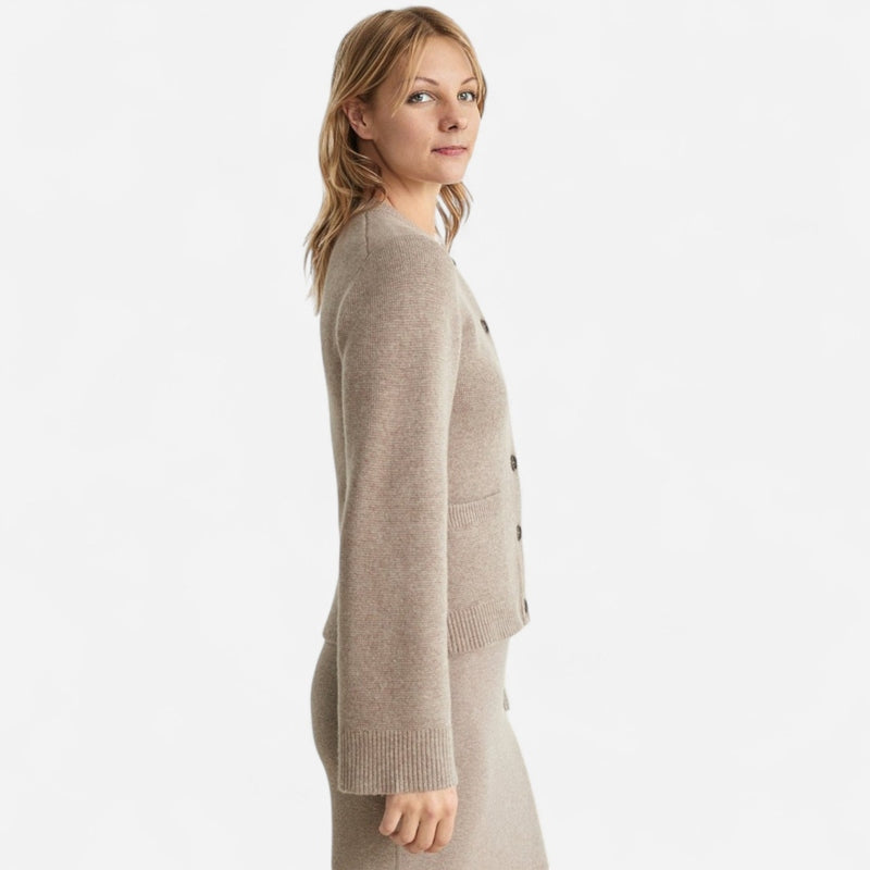 Cardigan court en tricot crème