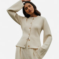 Cardigan court en tricot crème