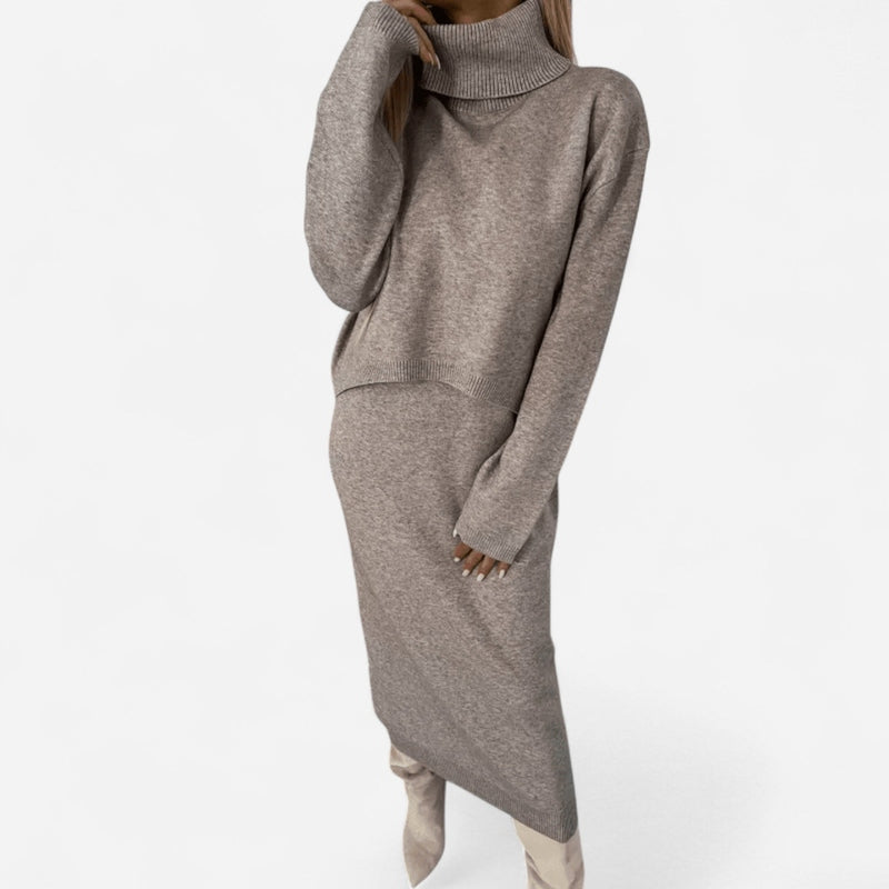 Ensemble tricot : chandail et jupe longue