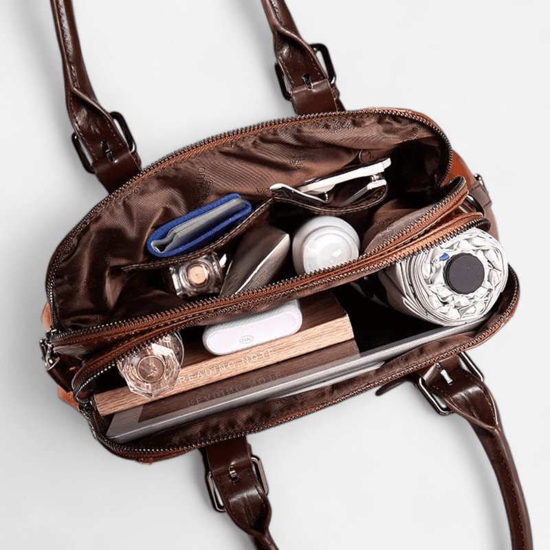 Sac à main en cuir noir multipoches
