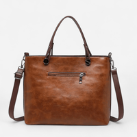 Sac fourre-tout en cuir à bandoulière