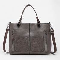 Sac fourre-tout en cuir à bandoulière