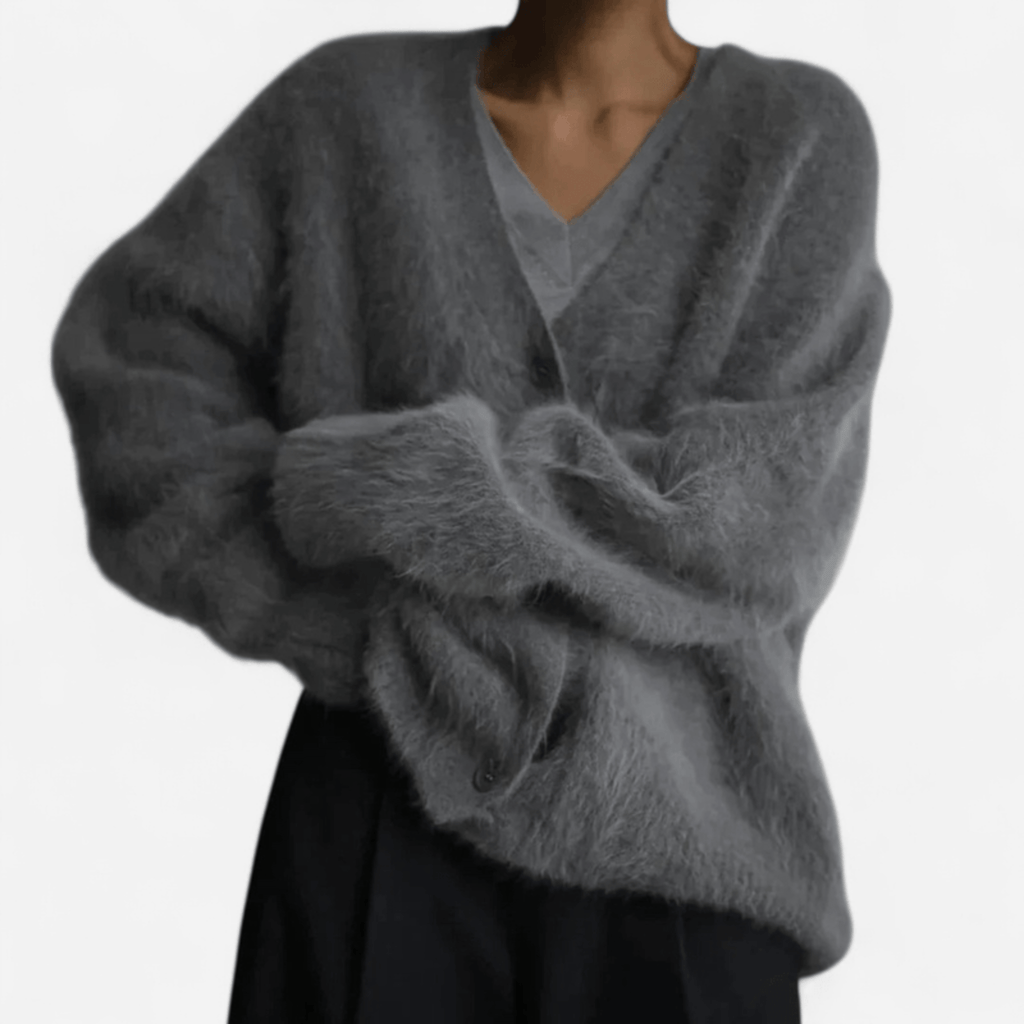 Chandail col en V en tricot duveteux