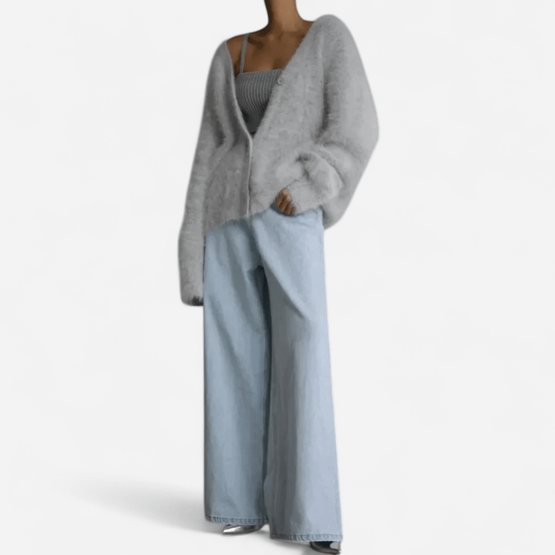 Chandail col en V en tricot duveteux