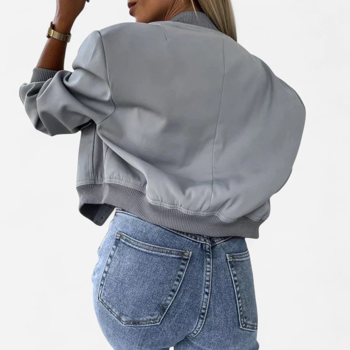 Blouson court zippé à poches